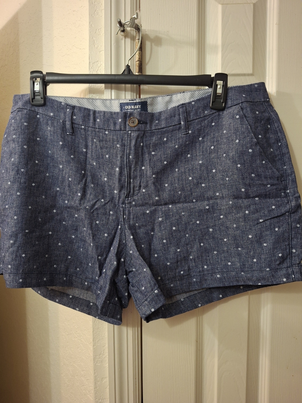 Old Navy Navy Blue Polka Dot Women’s Shorts